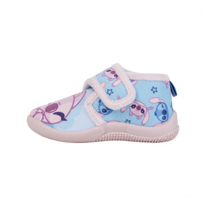 ZAPATILLAS DE CASA MEDIA BOTA STITCH