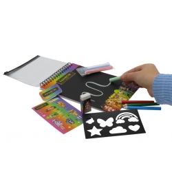 Set de Papelería Cuaderno Pizarra Rainbow High