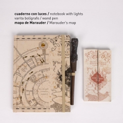 SET DE PAPELERÍA LUCES HARRY POTTER