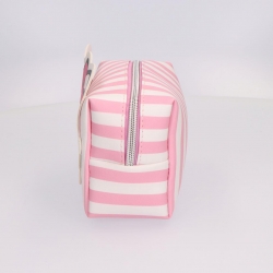 NECESER ASEO VIAJE HELLO KITTY