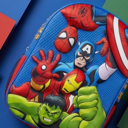 MOCHILA INFANTIL 3D AVENGERS
