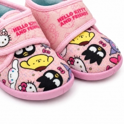 ZAPATILLAS DE CASA MEDIA BOTA HELLO KITTY