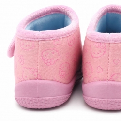 ZAPATILLAS DE CASA MEDIA BOTA HELLO KITTY